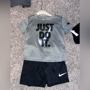 12 months Nike 2 piece set